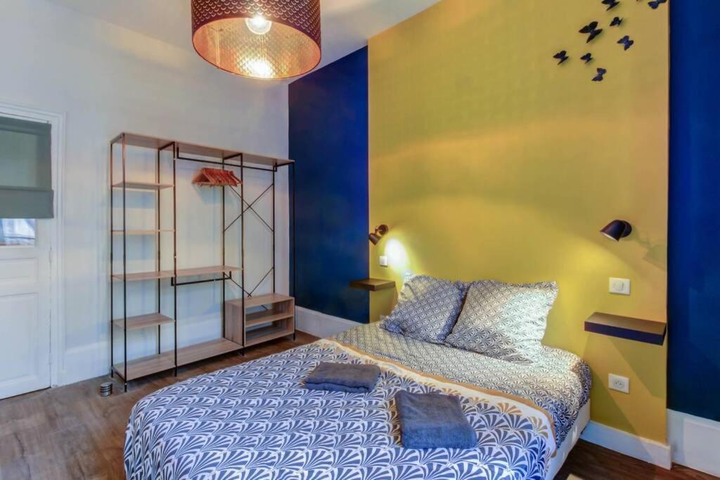 Le Dormeur Du Val - Topdestination Dijon - Centre Ville - Classe 3 Etoiles Exterior photo